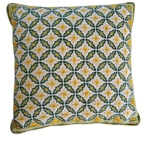 Vintage Needlepoint Throw pillow MCM 70's Green yellow gold Velour size 15 X 15
